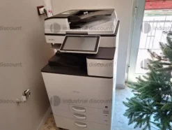 1#9621 Arredamento per negozio
