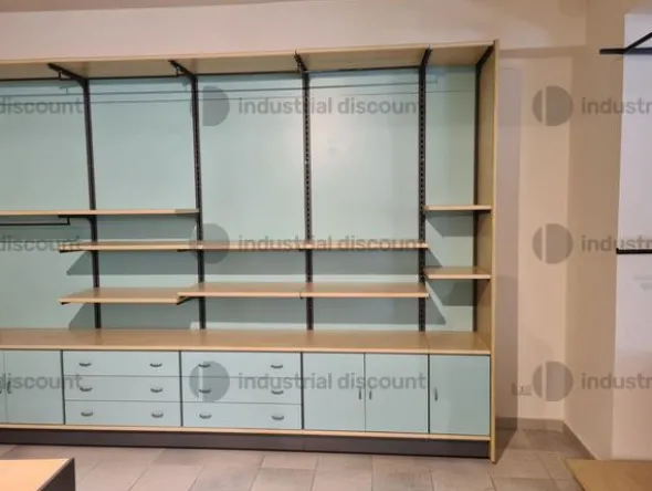 5#8748 Arredamento per negozio