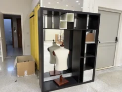 11#7821 Arredamento per negozio abbigliamento