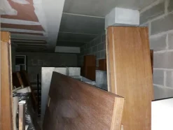 1#8182 Arredamento per negozio di abbigliamento