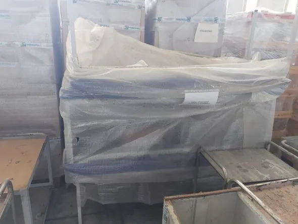 2#7959 Arredamento per strutture sanitarie