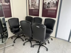 16#7821 Arredamento per ufficio