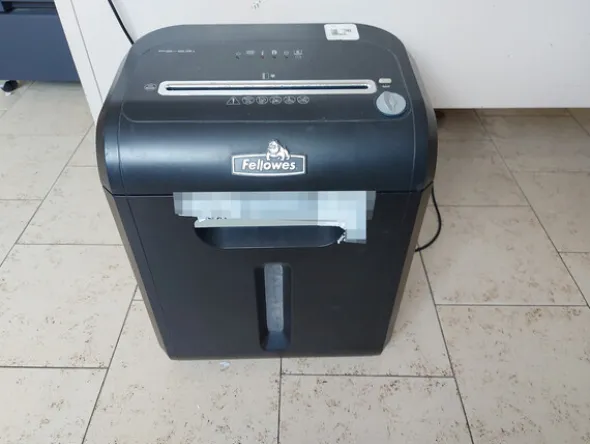 156#7915 Arredamento per ufficio