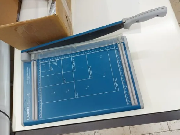 159#7915 Arredamento per ufficio