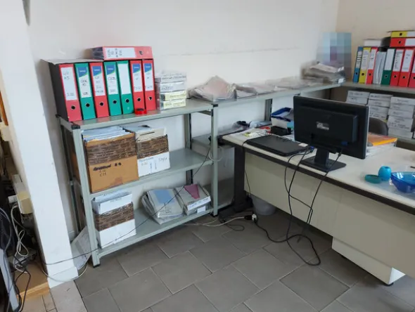 159#7915 Arredamento per ufficio