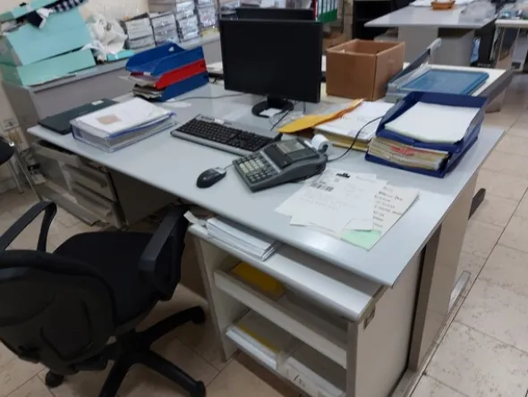159#7915 Arredamento per ufficio