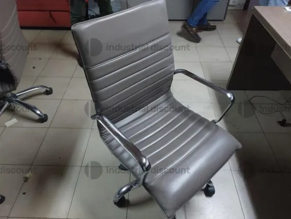 26#9138 Arredamento ufficio