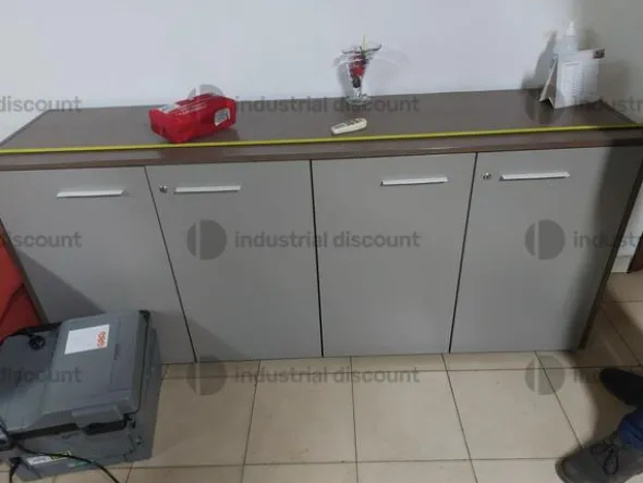 26#9138 Arredamento ufficio