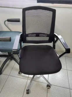 55#8616 Arredamento ufficio