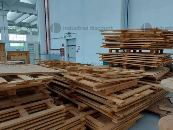 1#9480 Arredi, apparecchiature informatiche eattrezzature varie
