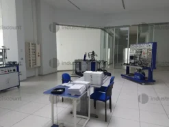 3#9480 Arredi, apparecchiature informatiche eattrezzature varie