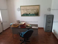 1#8846 Arredi, attrezzature e macchine elettroniche d'ufficio