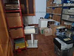 1#8846 Arredi, attrezzature e macchine elettroniche d'ufficio