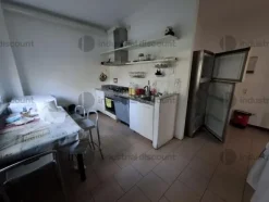 2#8857 Arredi cucine e strumenti sanitari