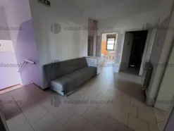 2#8857 Arredi cucine e strumenti sanitari