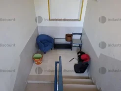 3#8857 Arredi cucine e strumenti sanitari