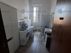 3#8857 Arredi cucine e strumenti sanitari