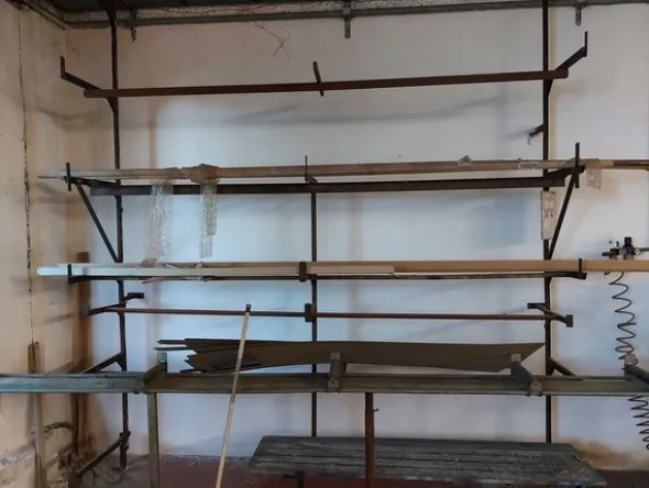 10#7272 Arredi da lavoro