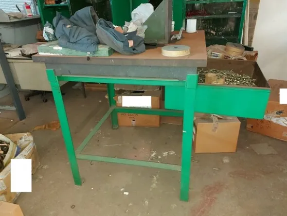 10#7272 Arredi da lavoro