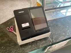 7#8664 Arredi da panificio
