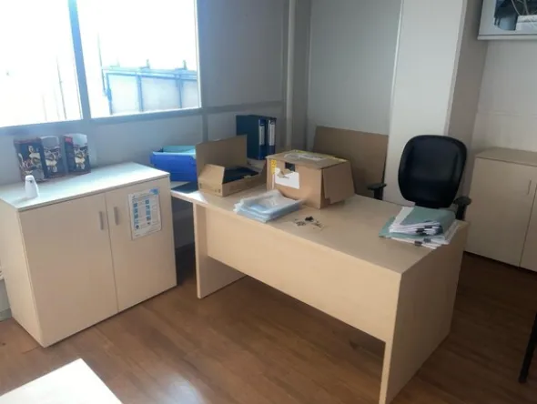 3#8183 Arredi da ufficio