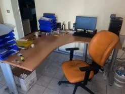 3#8183 Arredi da ufficio