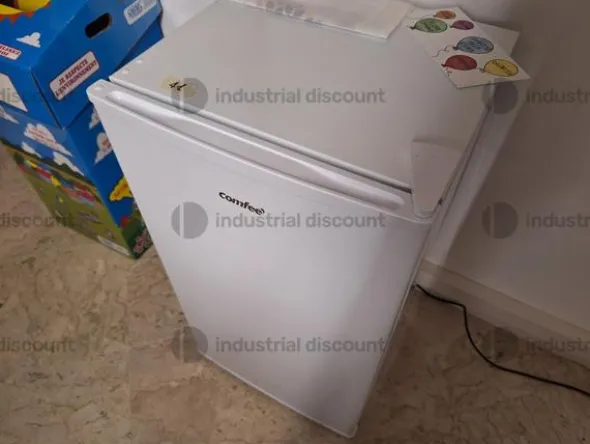10#8767 Arredi da ufficio e accessori informatici