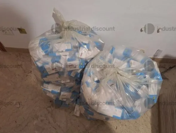 10#8767 Arredi da ufficio e accessori informatici