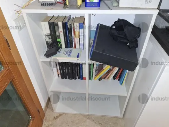 10#8767 Arredi da ufficio e accessori informatici