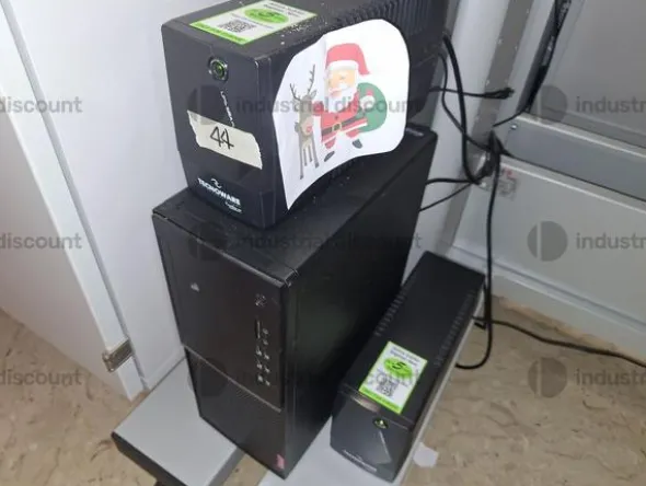 10#8767 Arredi da ufficio e accessori informatici