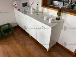 28#9706 Arredi da ufficio e apparecchiatura elettronica
