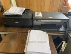 8#8664 Arredi da ufficio e Arredi da panificio