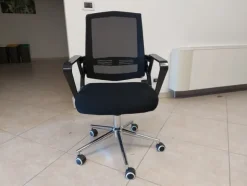 1#8017 Arredi da ufficio e attrezzature da lavoro