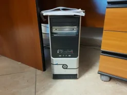 1#8017 Arredi da ufficio e attrezzature da lavoro