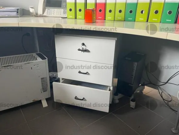 1#8729 Arredi d'ufficio