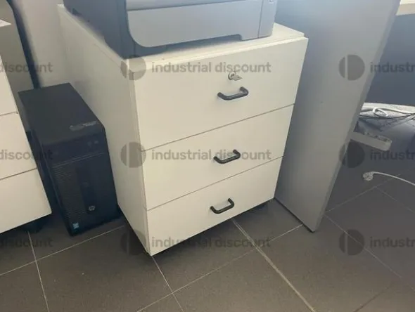 1#8729 Arredi d'ufficio