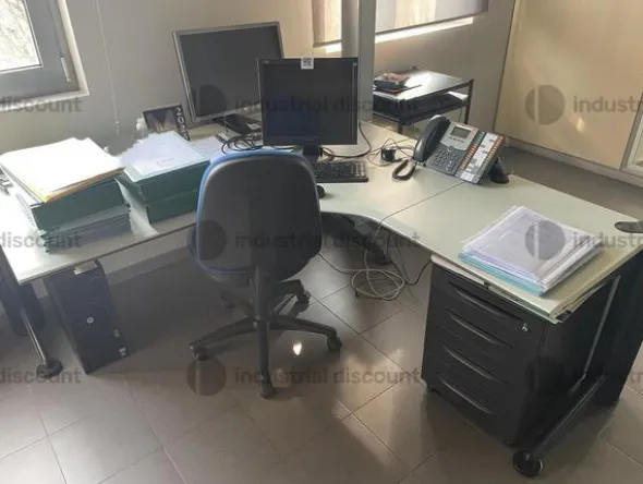 1#8729 Arredi d'ufficio