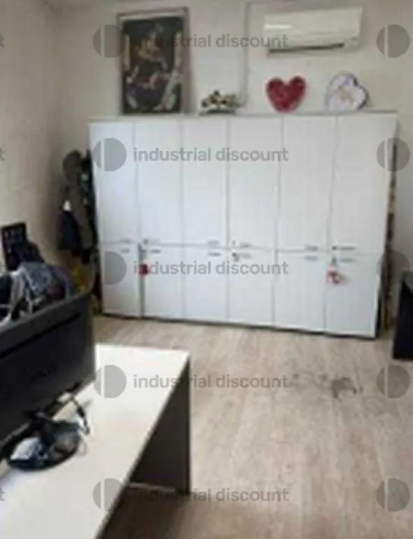 3#10206 Arredi d'ufficio