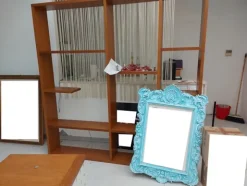 2#7994 Arredi e accessori per negozio