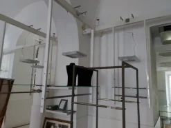 2#7994 Arredi e accessori per negozio
