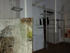 2#7994 Arredi e accessori per negozio