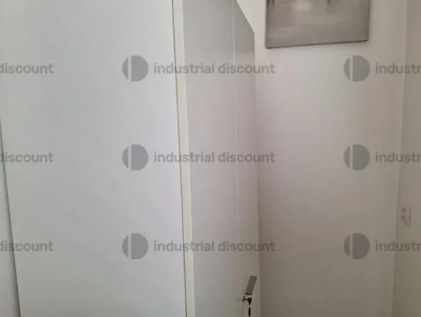 4#10164 Arredi e attrezzatura varia da ufficio