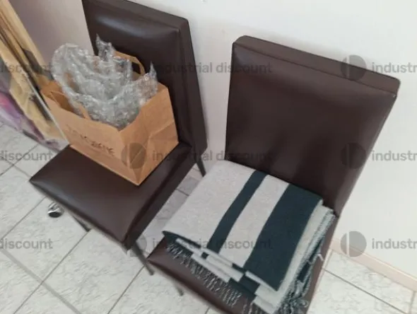 4#10164 Arredi e attrezzatura varia da ufficio