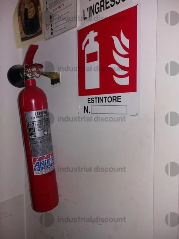 1#10143 Arredi e Attrezzature da ristorante