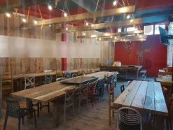 1#10305 Arredi e attrezzature da ristorazione e pub