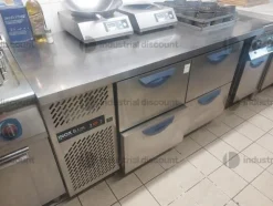1#10305 Arredi e attrezzature da ristorazione e pub