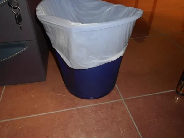 1#7585 Arredi e attrezzature da ufficio