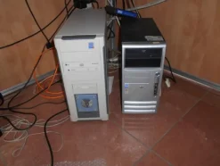 1#7585 Arredi e attrezzature da ufficio