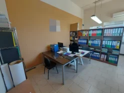22#7914 Arredi e attrezzature da ufficio