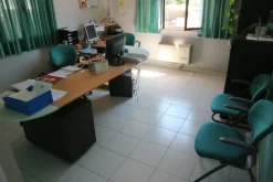 14#70710 Arredi e attrezzature da ufficio e da laboratorio